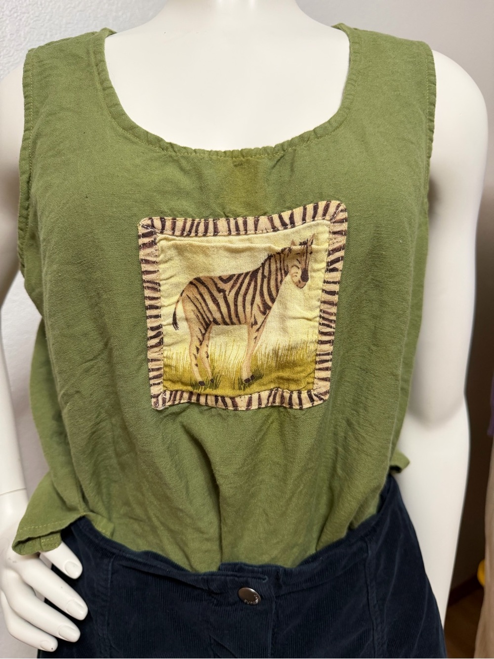 Take Two Green Zebra Linen Blend Tank Top Medium